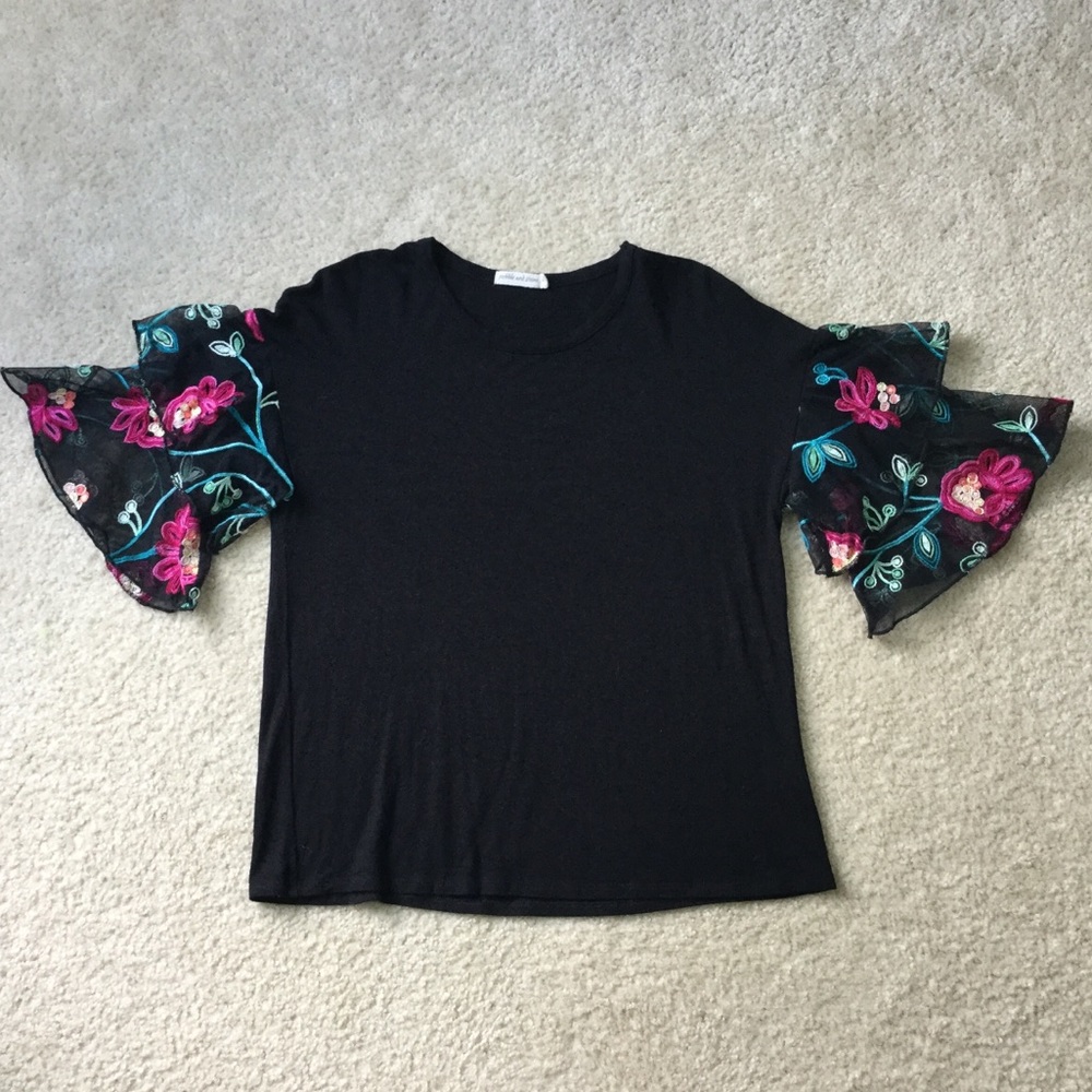 Pebble & Stone Embroidered Bell Sleeve Top